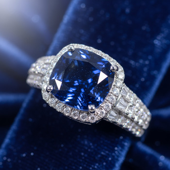 Сапфир royal blue, глубокий блеск